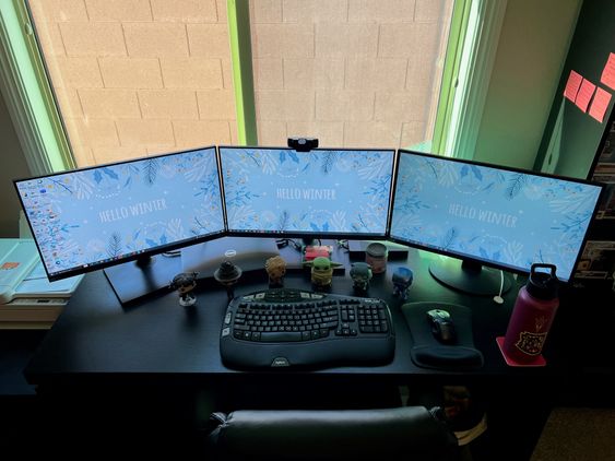 My Desk.jpg