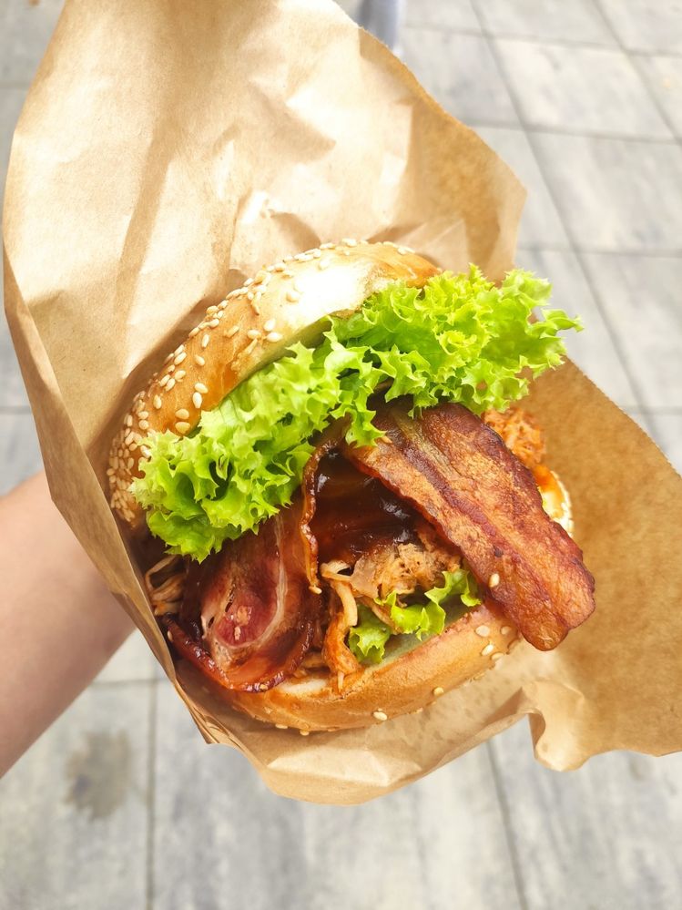burger.jpg